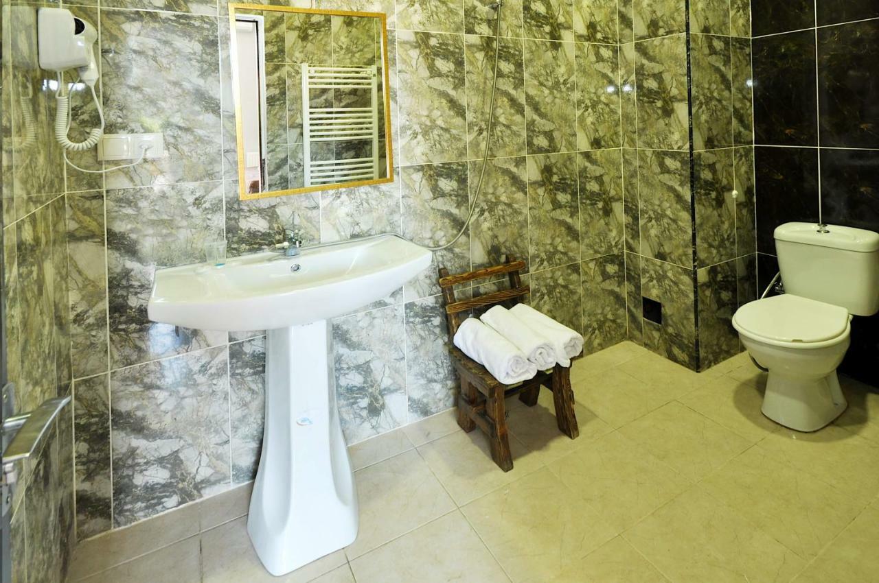 Hotel Marsel Tbilisi Bagian luar foto