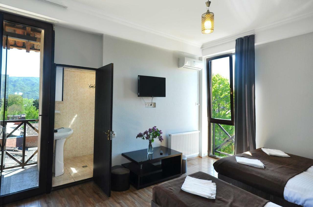 Hotel Marsel Tbilisi Bagian luar foto