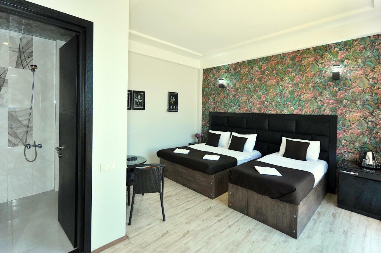 Hotel Marsel Tbilisi Bagian luar foto