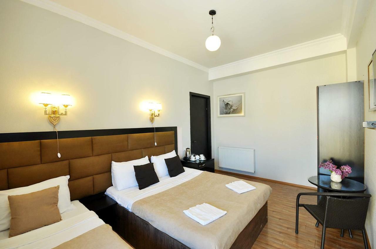 Hotel Marsel Tbilisi Bagian luar foto