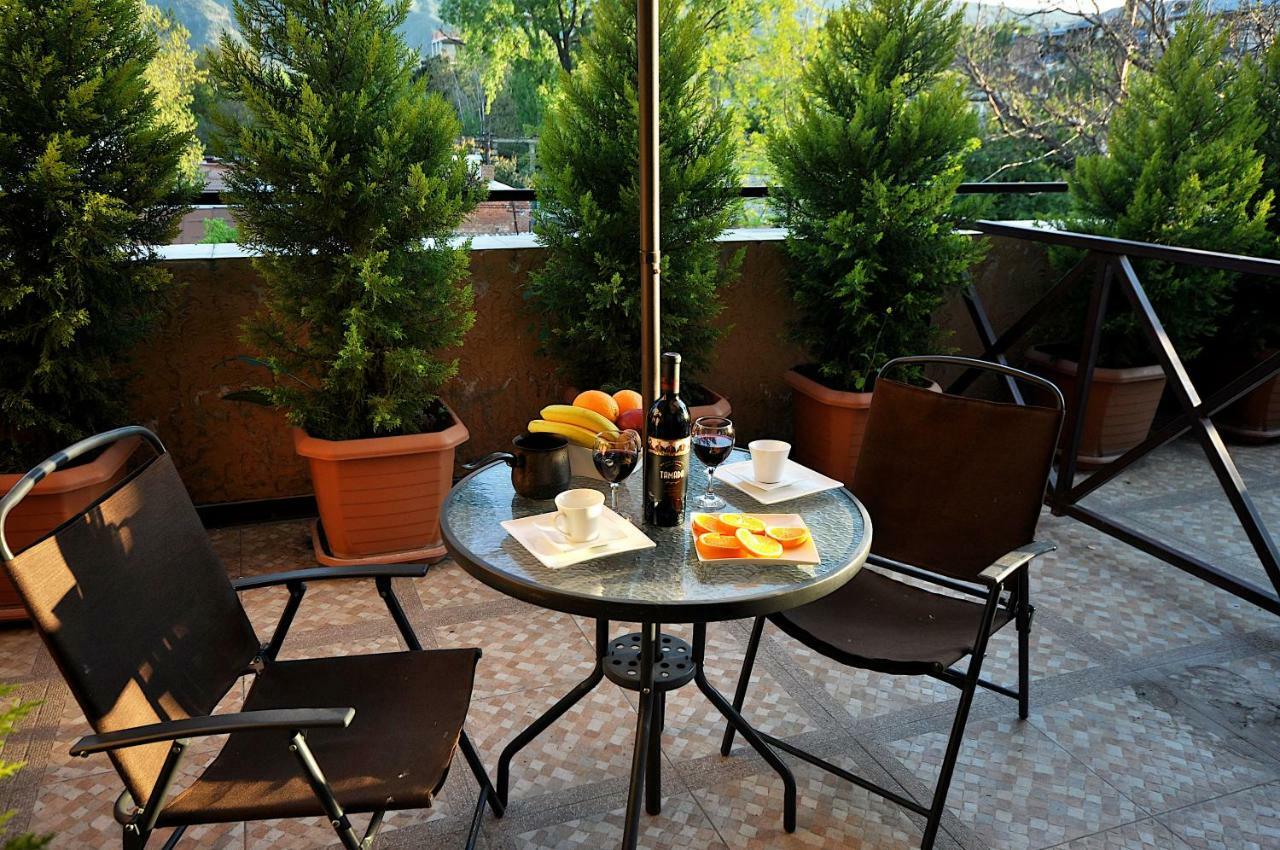 Hotel Marsel Tbilisi Bagian luar foto