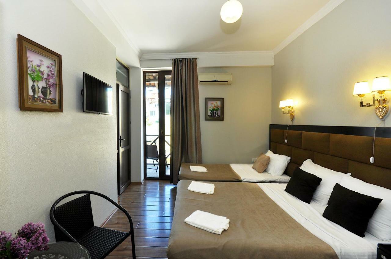 Hotel Marsel Tbilisi Bagian luar foto